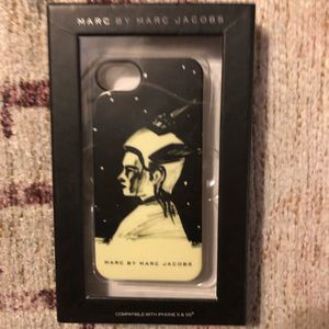 Women's Natural Iphone 5 / 5S Glow In The Dark Case - Bea On A Mission